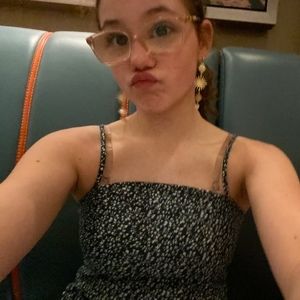 Meet your Posher, Zoe